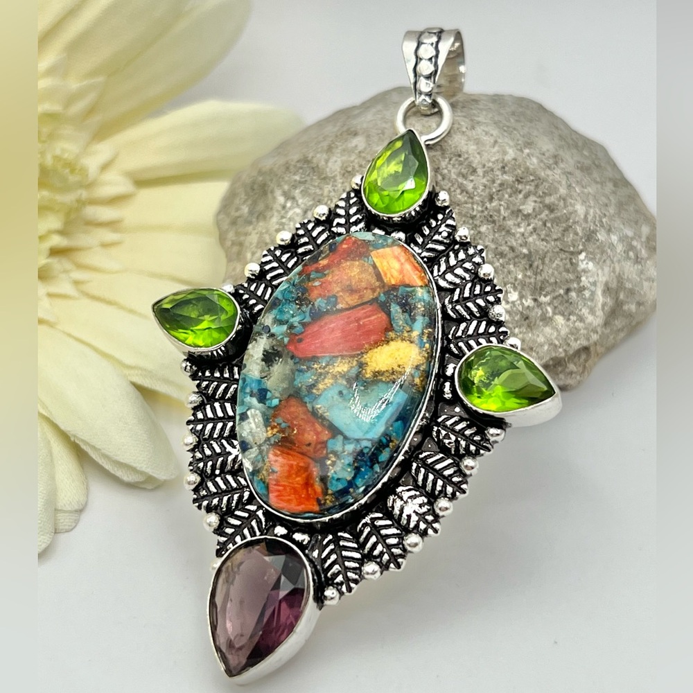 OYSTER TURQUOISE PENDANT